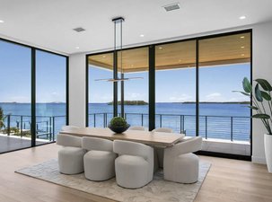 Bayfront Elegance and Modern Luxury in Tierra Verde 